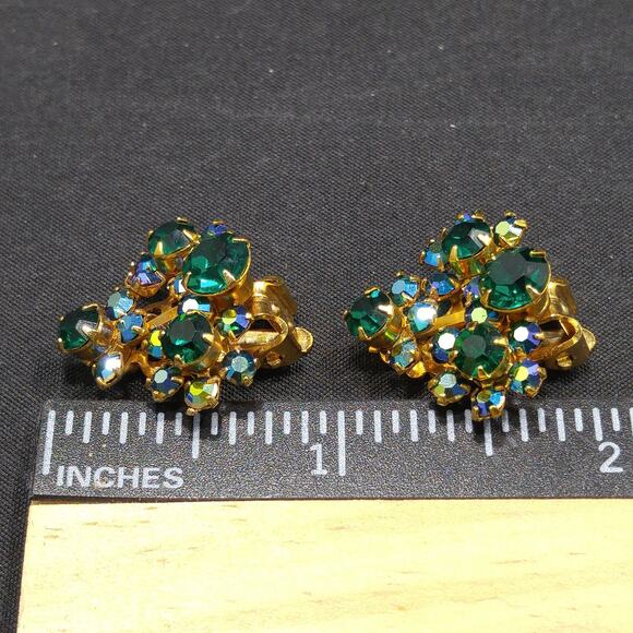 Vintage Blue Green AB Rhinestone Clip Earrings, Gold Plated, Signed KRAMER - Picture 9 of 10